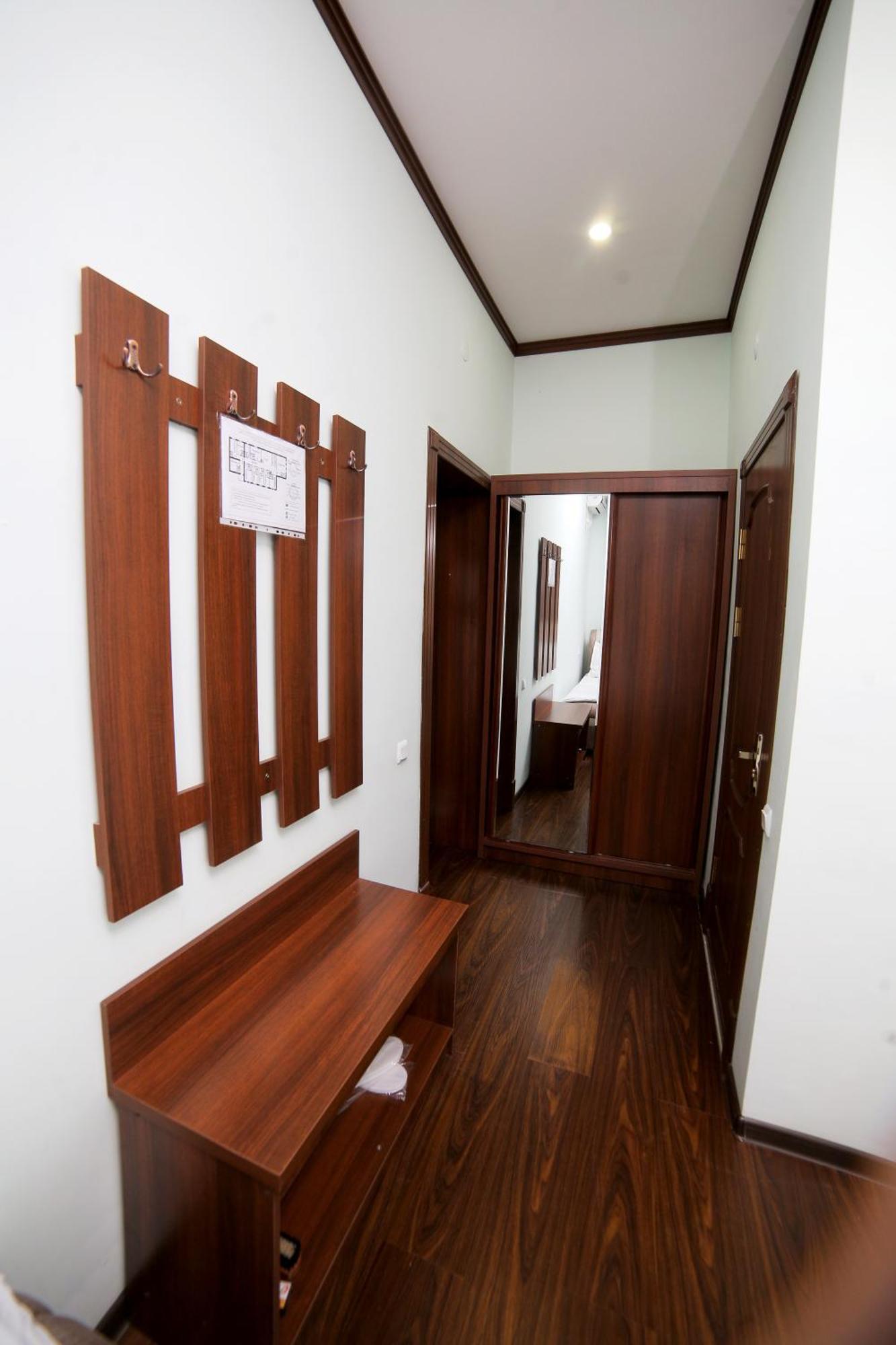 Sarbon Hotel Хива Екстериор снимка