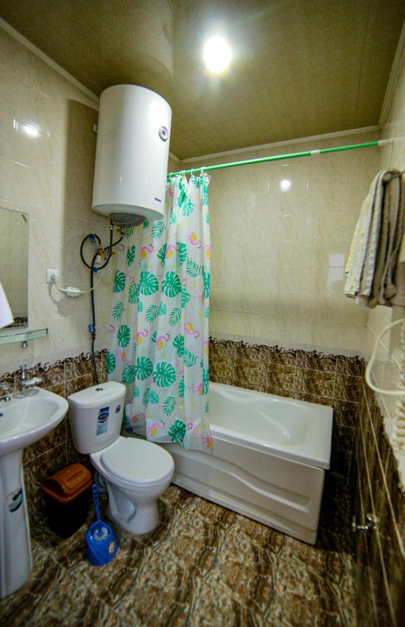 Sarbon Hotel Хива Екстериор снимка
